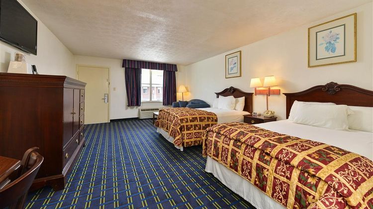 Americas Best Value Inn Room