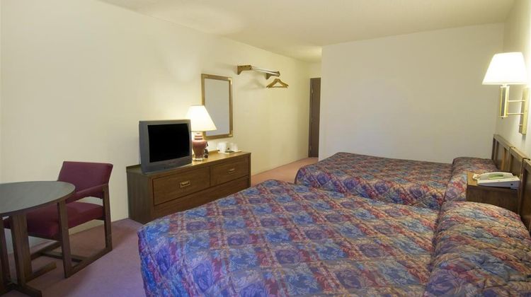 Americas Best Value Inn Room