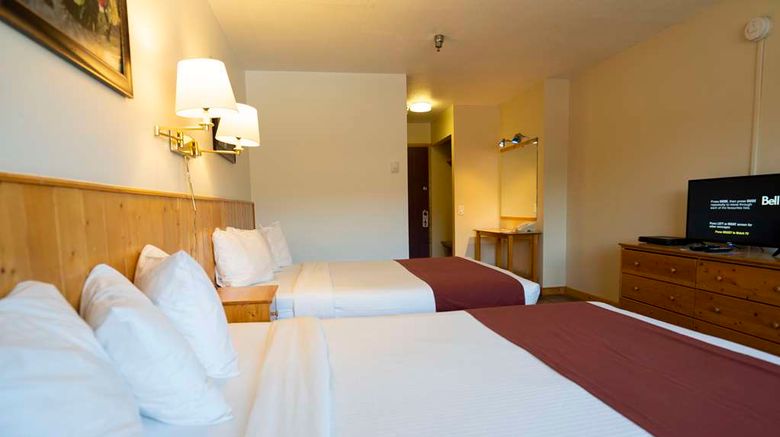 <b>Canadas Best Value Inn- River View Hotel Room</b>. Images powered by <a href="https://iceportal.shijigroup.com/" title="IcePortal" target="_blank">IcePortal</a>.