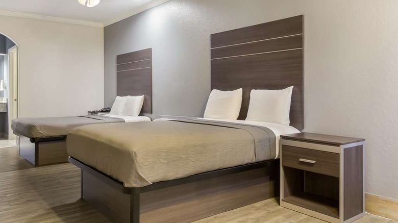 <b>Americas Best Value Platinum Inn & Stes Room</b>. Images powered by <a href="https://iceportal.shijigroup.com/" title="IcePortal" target="_blank">IcePortal</a>.