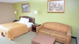 <b>Jameson Inn Hazlehurst Suite</b>. Images powered by <a href="https://iceportal.shijigroup.com/" title="IcePortal" target="_blank">IcePortal</a>.
