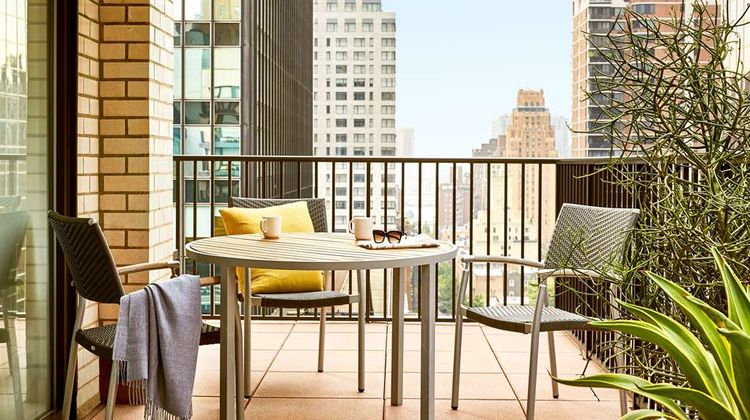 The Fifty Sonesta New York Suite
