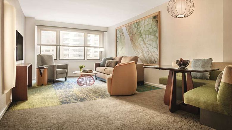 <b>The Gardens Sonesta ES Suites New York Suite</b>. Images powered by <a href="https://iceportal.shijigroup.com/" title="IcePortal" target="_blank">IcePortal</a>.