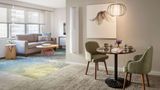 The Gardens Sonesta ES Suites New York Suite