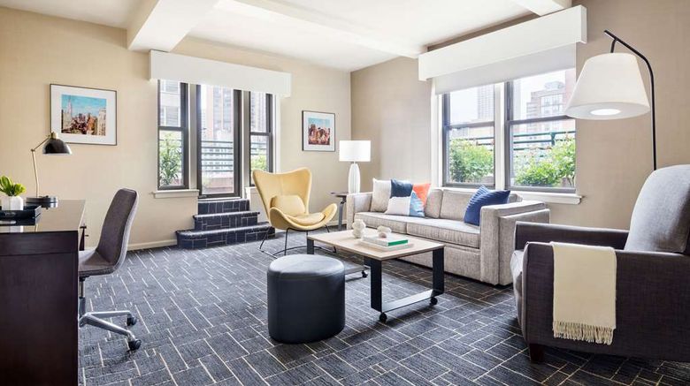 <b>The Shelburne Sonesta New York Suite</b>. Images powered by <a href="https://iceportal.shijigroup.com/" title="IcePortal" target="_blank">IcePortal</a>.