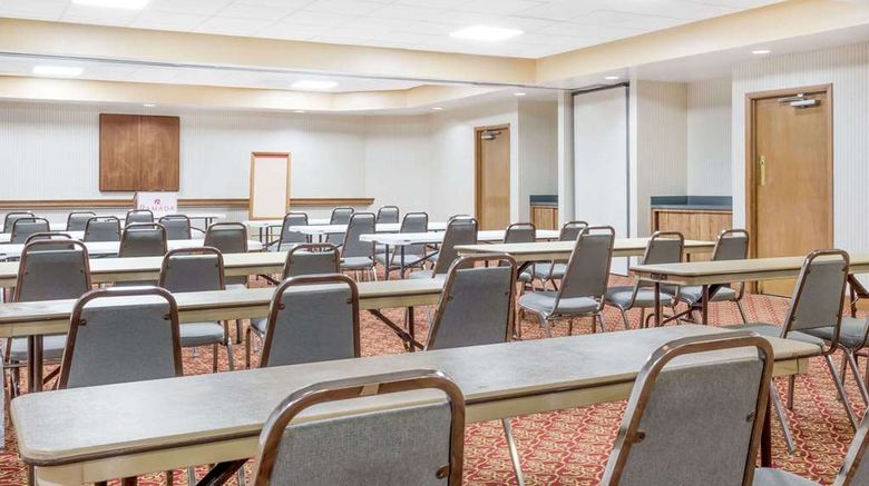<b>Ramada Macon Meeting</b>. Images powered by <a href="https://iceportal.shijigroup.com/" title="IcePortal" target="_blank">IcePortal</a>.