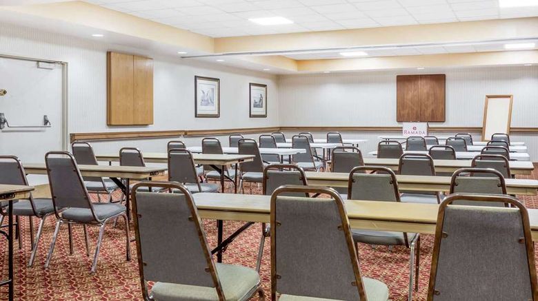 <b>Ramada Macon Meeting</b>. Images powered by <a href="https://iceportal.shijigroup.com/" title="IcePortal" target="_blank">IcePortal</a>.