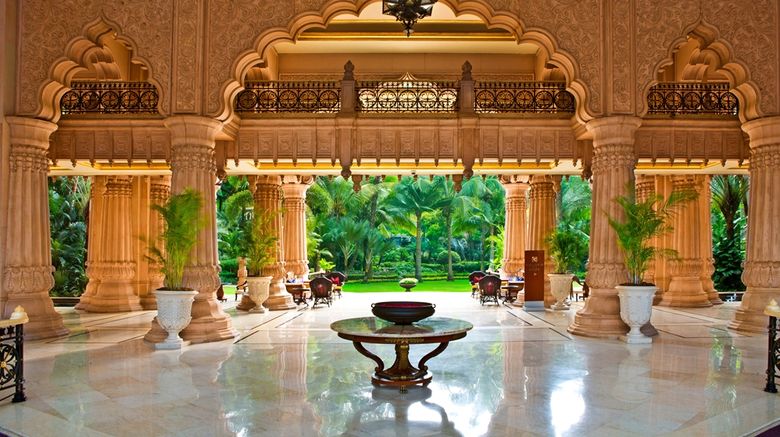 <b>The Leela Palace Bangalore Lobby</b>. Images powered by <a href="https://iceportal.shijigroup.com/" title="IcePortal" target="_blank">IcePortal</a>.