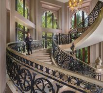 The Leela Palace Bangalore Lobby