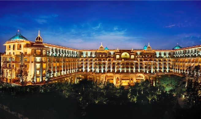The Leela Palace Bangalore Exterior