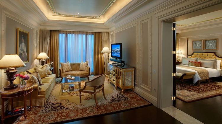 The Leela Palace New Delhi Suite