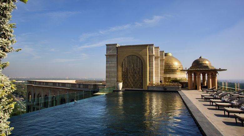 <b>The Leela Palace New Delhi Pool</b>. Images powered by <a href="https://iceportal.shijigroup.com/" title="IcePortal" target="_blank">IcePortal</a>.