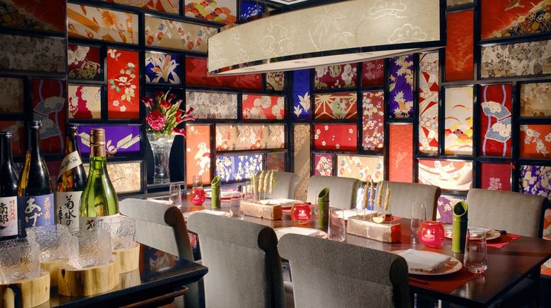 <b>The Leela Palace New Delhi Restaurant</b>. Images powered by <a href="https://iceportal.shijigroup.com/" title="IcePortal" target="_blank">IcePortal</a>.