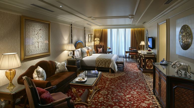 <b>The Leela Palace New Delhi Suite</b>. Images powered by <a href="https://iceportal.shijigroup.com/" title="IcePortal" target="_blank">IcePortal</a>.