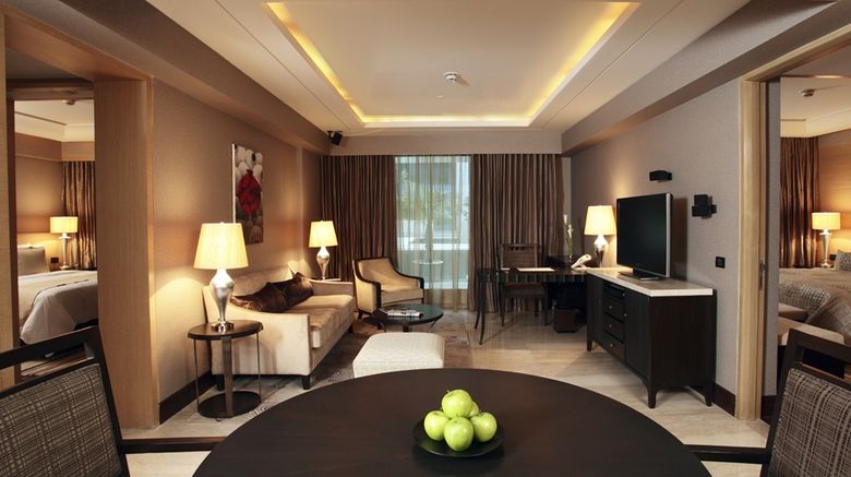 <b>The Leela Ambience Gurgaon Suite</b>. Images powered by <a href="https://iceportal.shijigroup.com/" title="IcePortal" target="_blank">IcePortal</a>.