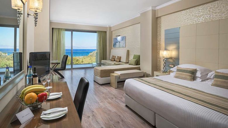 <b>Atrium Platinum Spa & Convention Resort Room</b>. Images powered by <a href="https://iceportal.shijigroup.com/" title="IcePortal" target="_blank">IcePortal</a>.