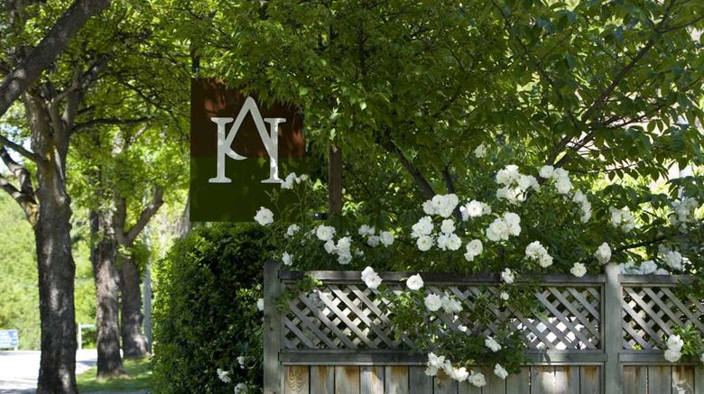 <b>Arrowtown House Boutique Hotel Exterior</b>. Images powered by <a href="https://iceportal.shijigroup.com/" title="IcePortal" target="_blank">IcePortal</a>.