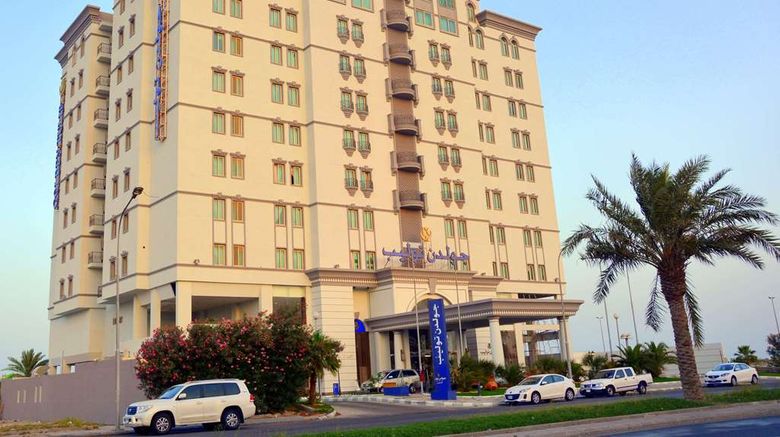 <b>Golden Tulip Hotel Al Khobar Exterior</b>. Images powered by <a href="https://iceportal.shijigroup.com/" title="IcePortal" target="_blank">IcePortal</a>.