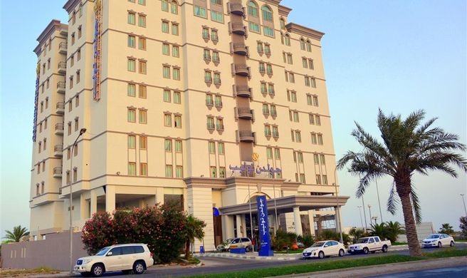 Golden Tulip Hotel Al Khobar Exterior