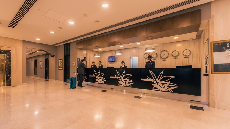 <b>Golden Tulip Bahrain Lobby</b>. Images powered by <a href="https://iceportal.shijigroup.com/" title="IcePortal" target="_blank">IcePortal</a>.