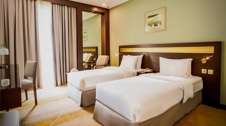 Golden Tulip Bahrain Room