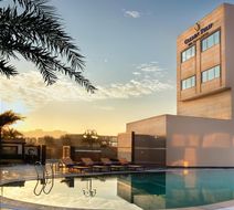 Golden Tulip Bhiwadi BDI Club & Suites Exterior