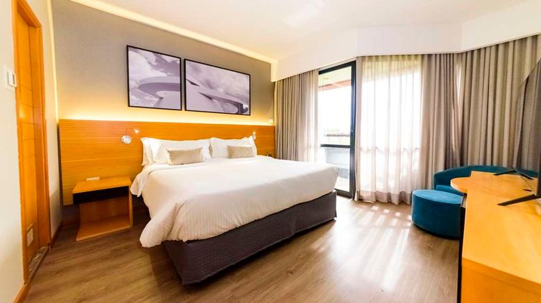 <b>Golden Tulip Brasilia Alvorada Suite</b>. Images powered by <a href="https://iceportal.shijigroup.com/" title="IcePortal" target="_blank">IcePortal</a>.