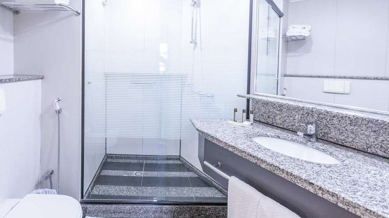 <b>Golden Tulip Brasilia Alvorada Room</b>. Images powered by <a href="https://iceportal.shijigroup.com/" title="IcePortal" target="_blank">IcePortal</a>.
