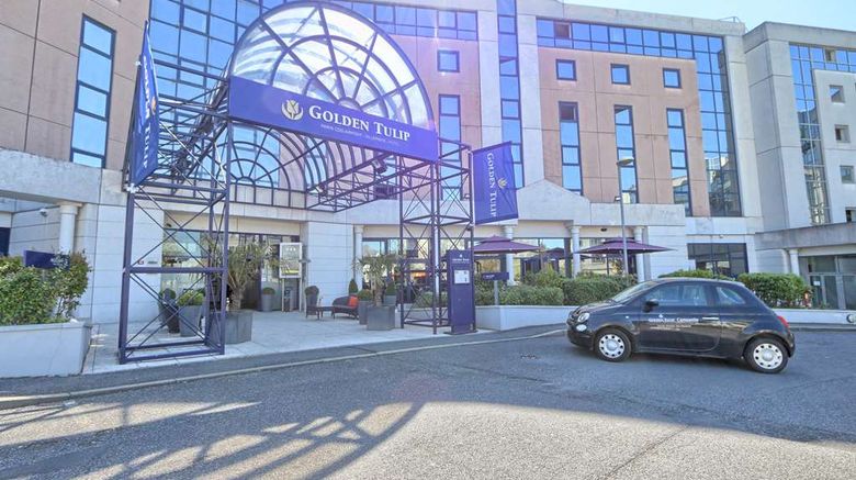 <b>Golden Tulip Paris CDG Airport Exterior</b>. Images powered by <a href="https://iceportal.shijigroup.com/" title="IcePortal" target="_blank">IcePortal</a>.