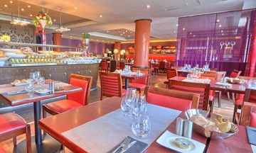Golden Tulip Paris CDG Airport