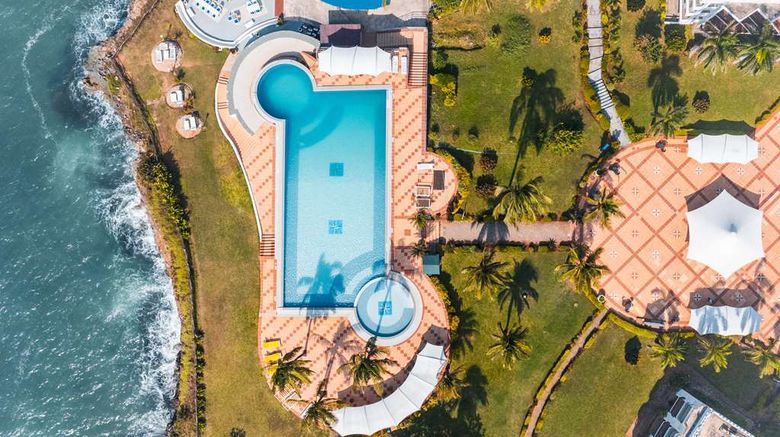 <b>Golden Tulip Dar Es Salaam Pool</b>. Images powered by <a href="https://iceportal.shijigroup.com/" title="IcePortal" target="_blank">IcePortal</a>.
