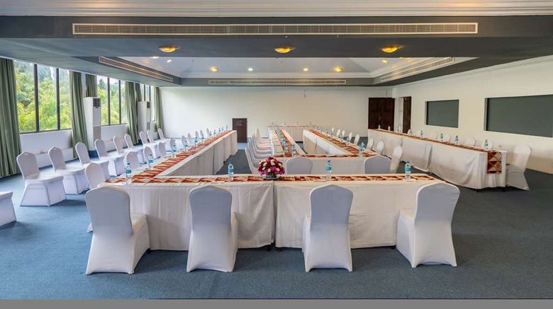 <b>Golden Tulip Dar Es Salaam Meeting</b>. Images powered by <a href="https://iceportal.shijigroup.com/" title="IcePortal" target="_blank">IcePortal</a>.