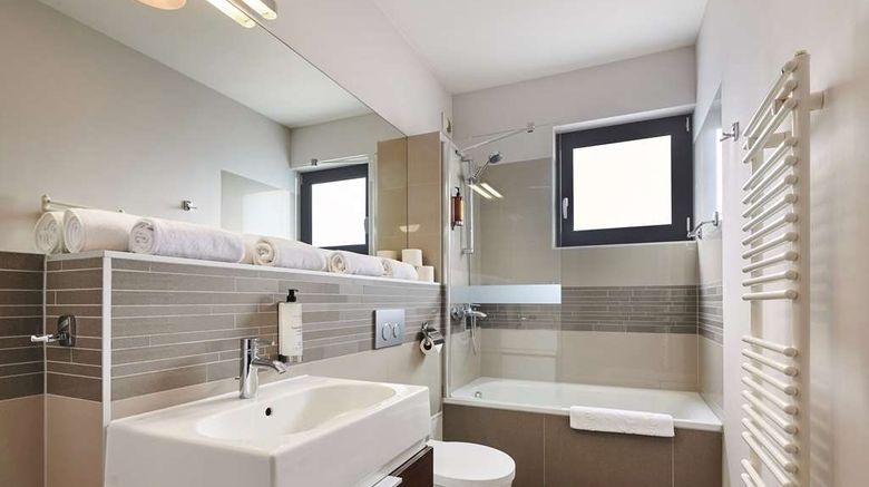 <b>Golden Tulip Gdansk Residence Suite</b>. Images powered by <a href="https://iceportal.shijigroup.com/" title="IcePortal" target="_blank">IcePortal</a>.