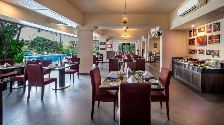 Golden Tulip Goa Candolim Resort Restaurant