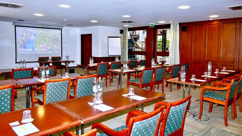 <b>Golden Tulip Hotel De Medici Meeting</b>. Images powered by <a href="https://iceportal.shijigroup.com/" title="IcePortal" target="_blank">IcePortal</a>.
