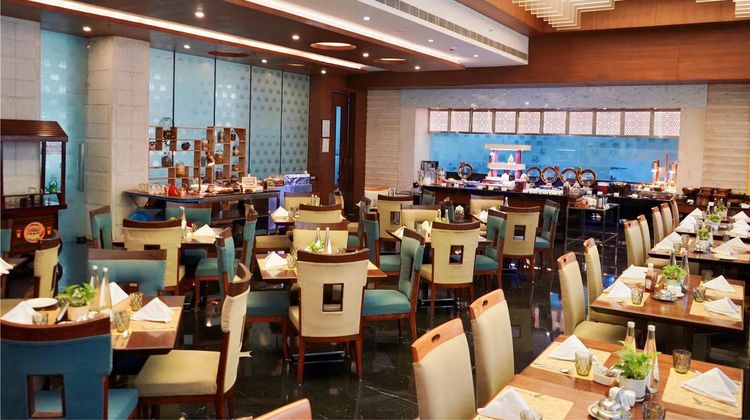 Golden Tulip Lucknow Meeting