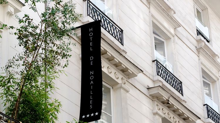 Golden Tulip Opera de Noailles Exterior
