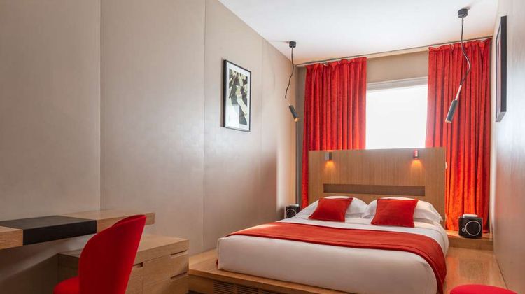 Golden Tulip Opera de Noailles Room