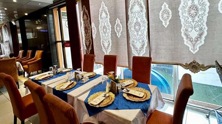 <b>Golden Tulip Port-Harcourt Hotel Restaurant</b>. Images powered by <a href="https://iceportal.shijigroup.com/" title="IcePortal" target="_blank">IcePortal</a>.