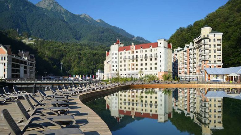 <b>Golden Tulip Rosa Khutor Beach</b>. Images powered by <a href="https://iceportal.shijigroup.com/" title="IcePortal" target="_blank">IcePortal</a>.