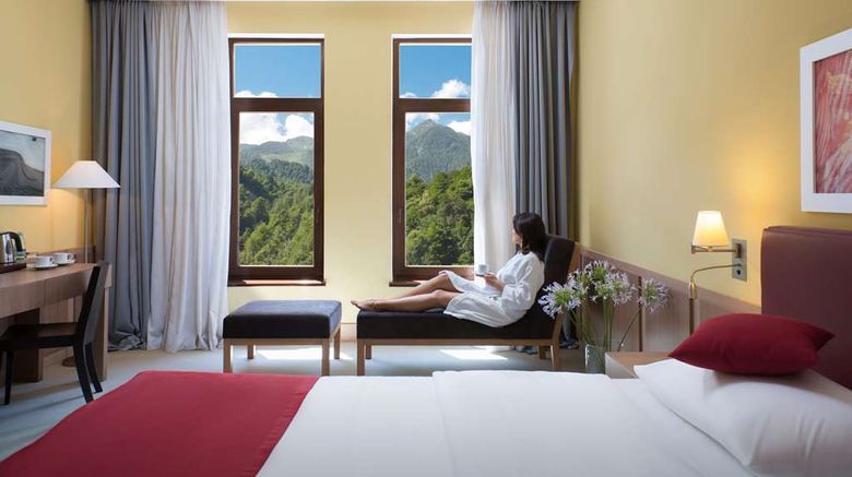<b>Golden Tulip Rosa Khutor Room</b>. Images powered by <a href="https://iceportal.shijigroup.com/" title="IcePortal" target="_blank">IcePortal</a>.