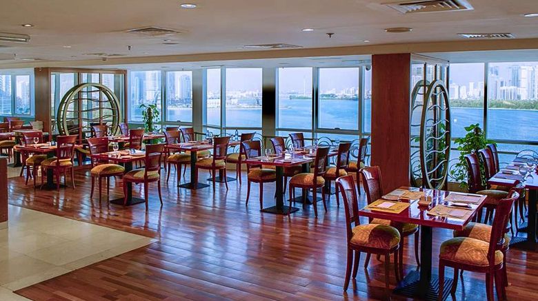 <b>Golden Tulip Sharjah Restaurant</b>. Images powered by <a href="https://iceportal.shijigroup.com/" title="IcePortal" target="_blank">IcePortal</a>.