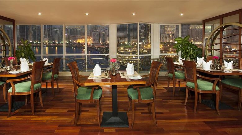 <b>Golden Tulip Sharjah Restaurant</b>. Images powered by <a href="https://iceportal.shijigroup.com/" title="IcePortal" target="_blank">IcePortal</a>.