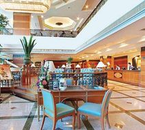 Golden Tulip Sovereign Hotel Bangkok Lobby