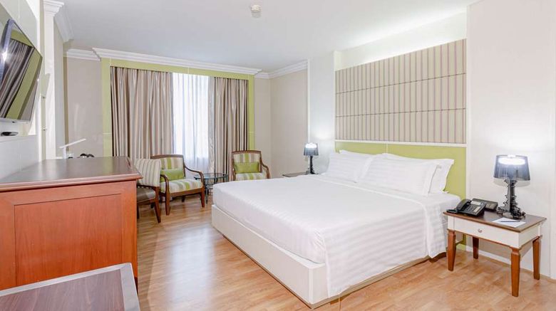 <b>Golden Tulip Sovereign Hotel Bangkok Room</b>. Images powered by <a href="https://iceportal.shijigroup.com/" title="IcePortal" target="_blank">IcePortal</a>.