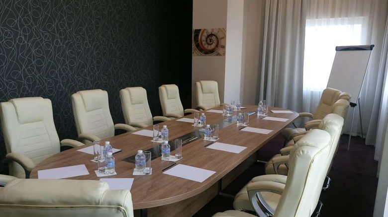 <b>Golden Tulip Varna Meeting</b>. Images powered by <a href="https://iceportal.shijigroup.com/" title="IcePortal" target="_blank">IcePortal</a>.