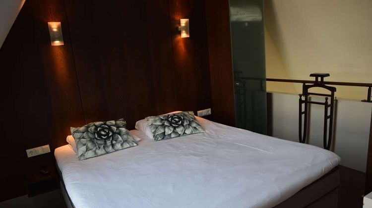 Golden Tulip West Ende Suite