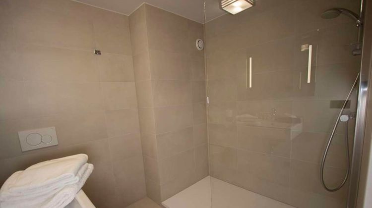 Golden Tulip West Ende Room
