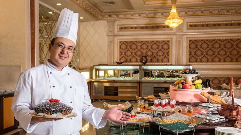 <b>Royal Tulip Almaty Restaurant</b>. Images powered by <a href="https://iceportal.shijigroup.com/" title="IcePortal" target="_blank">IcePortal</a>.