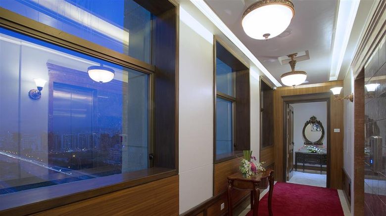 <b>Royal Tulip Navi Mumbai Suite</b>. Images powered by <a href="https://iceportal.shijigroup.com/" title="IcePortal" target="_blank">IcePortal</a>.